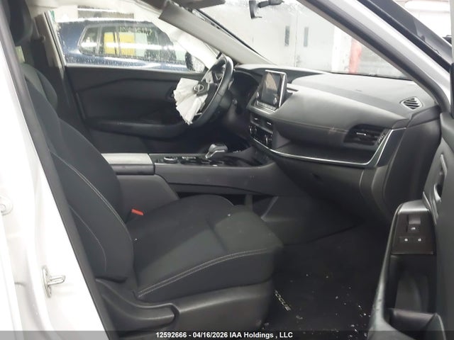 JN8BT3AB5RW420790 Nissan ROGUE S