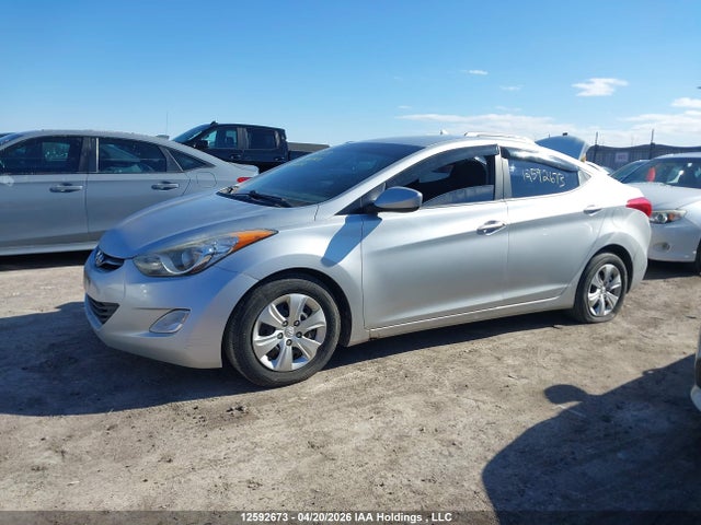 Продажа на аукционе авто 2013 Hyundai Elantra Gls/limited, vin: 5NPDH4AE7DH416602, номер лота: 12592673