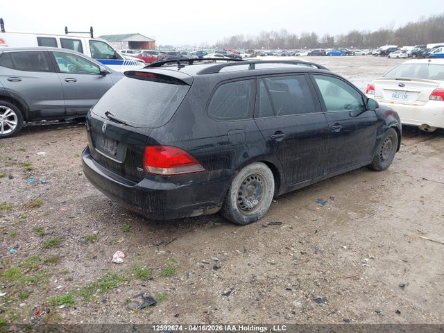 12592674 :رقم المزاد ، 3VWKX7AJ8AM676177 vin ، 2010 Volkswagen Jetta S مزاد بيع