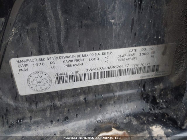 12592674 :رقم المزاد ، 3VWKX7AJ8AM676177 vin ، 2010 Volkswagen Jetta S مزاد بيع