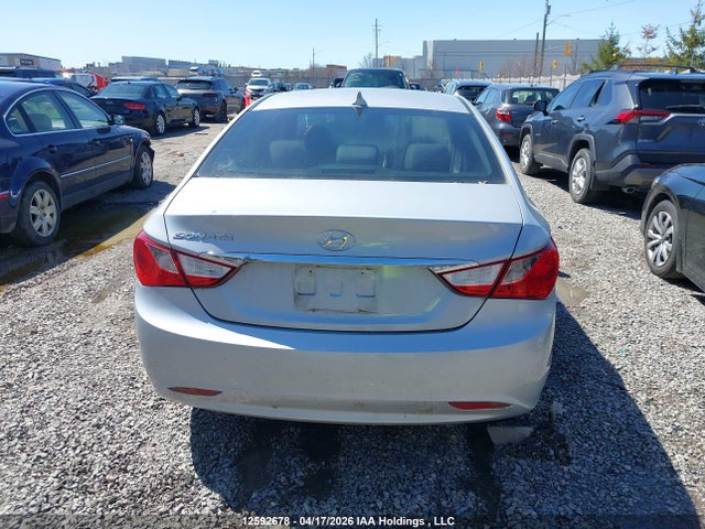 Продажа на аукционе авто 2011 Hyundai Sonata, vin: 5NPEB4AC6BH195432, номер лота: 12592678