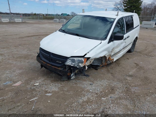 2C4JRGAG3FR646940 RAM Tradesman