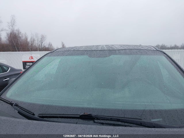 KNDMB5C18J6388039 KIA Sedona Lx/lx+