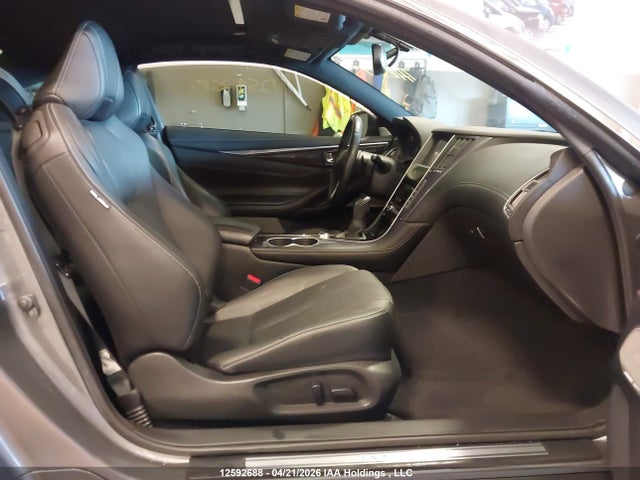 JN1EV7EL7JM391924 Infiniti Q60 Luxe 300/sport 300