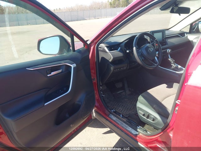 12592692 :رقم المزاد ، 2T3R1RFV5KW050273 vin ، 2019 Toyota Rav4 Xle مزاد بيع