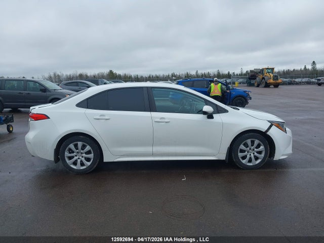 2021 Toyota Corolla Le მანქანა იყიდება აუქციონზე, vin: 5YFBPMBE5MP238460, აუქციონის ნომერი: 12592694