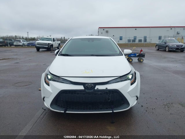 2021 Toyota Corolla Le მანქანა იყიდება აუქციონზე, vin: 5YFBPMBE5MP238460, აუქციონის ნომერი: 12592694