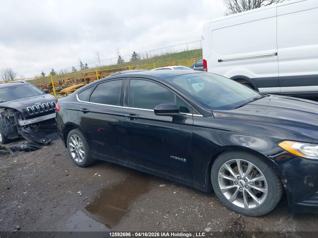 Продажа на аукционе авто 2017 Ford Fusion Hybrid Se, vin: 3FA6P0LU6HR352456, номер лота: 12592696