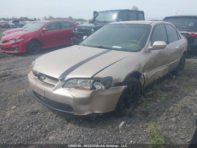 12592708 :رقم المزاد ، 1HGCG5678YA141495 vin ، 2000 Honda Accord Special Edition مزاد بيع