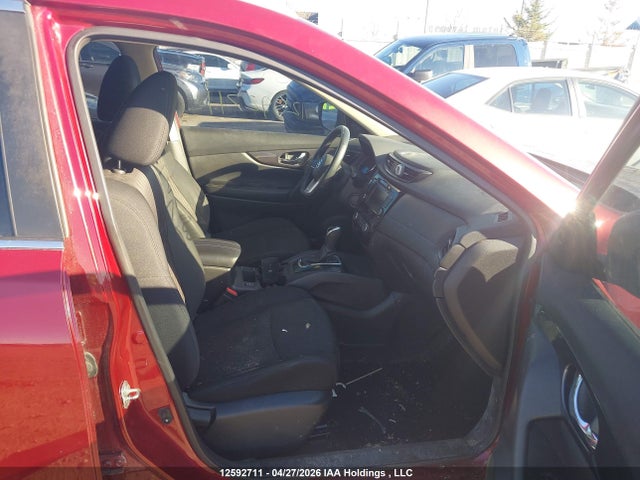 5N1AT2MV1JC748233 Nissan Rogue Sv/sl