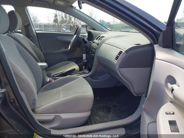 2010 Toyota Corolla Ce მანქანა იყიდება აუქციონზე, vin: 2T1BU4EE0AC404755, აუქციონის ნომერი: 12592722