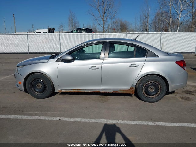 1G1PE5SB6E7422244 Chevrolet Cruze