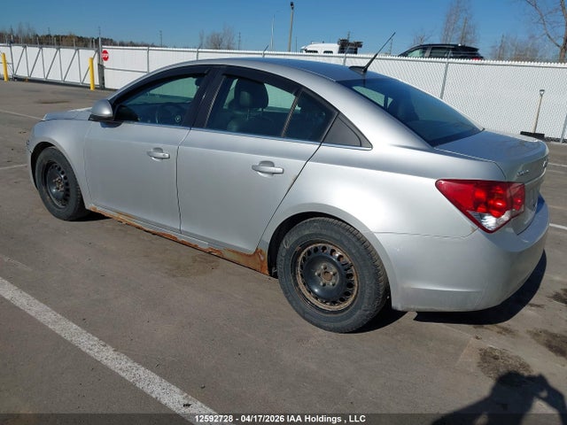 1G1PE5SB6E7422244 Chevrolet Cruze
