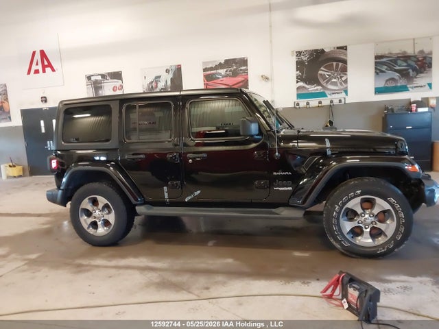 1C4HJXEG3LW134467 Jeep Wrangler Unlimited Sahara