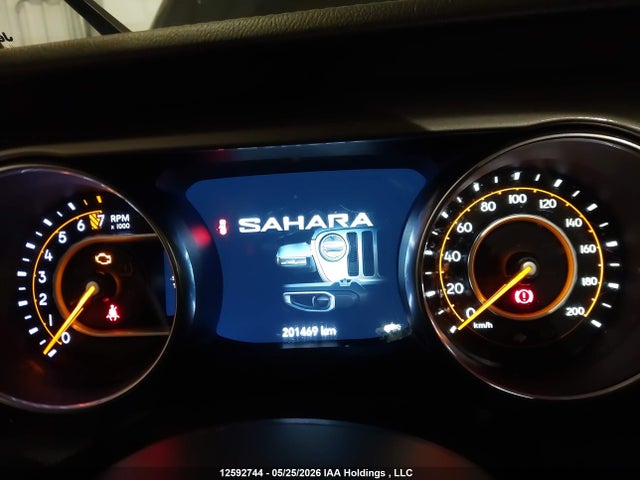 1C4HJXEG3LW134467 Jeep Wrangler Unlimited Sahara