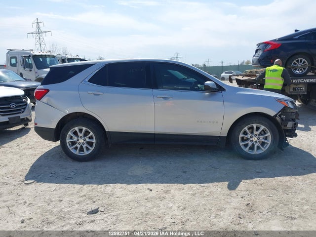 2GNAXJEV8J6118162 Chevrolet EQUINOX LT