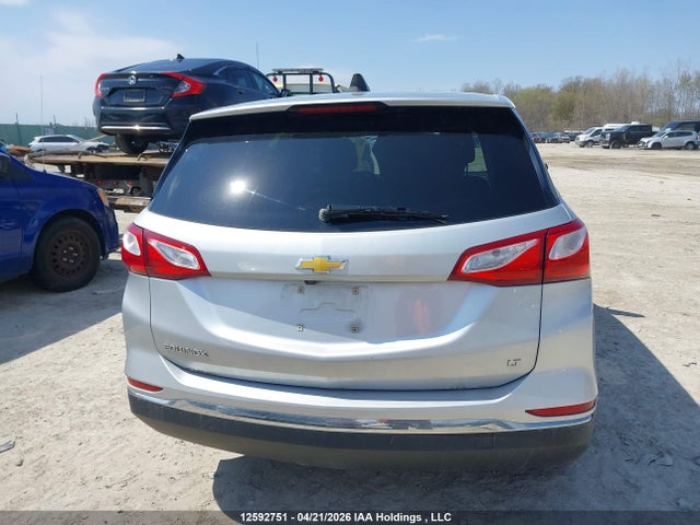 2GNAXJEV8J6118162 Chevrolet EQUINOX LT