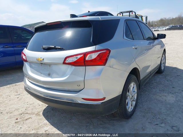2GNAXJEV8J6118162 Chevrolet EQUINOX LT