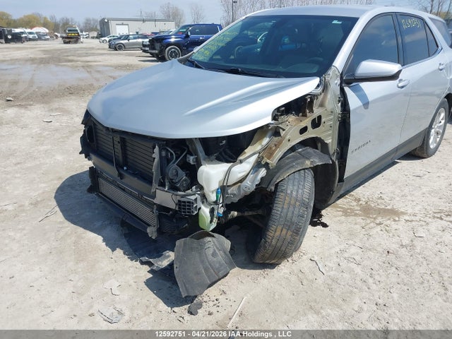 2GNAXJEV8J6118162 Chevrolet EQUINOX LT