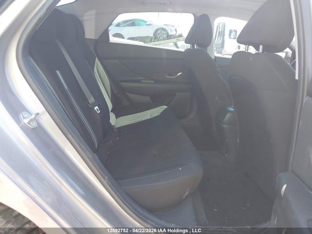 KMHLM4AG3PU603401 Hyundai Elantra