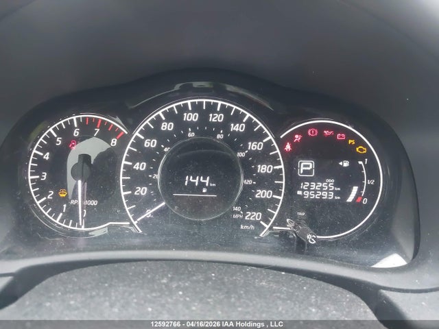 3N1CE2CP8KL361181 Nissan Versa Note S/sv