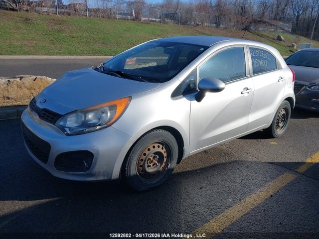 12592802 :رقم المزاد ، KNADM5A35D6834647 vin ، 2013 Kia Rio Lx مزاد بيع