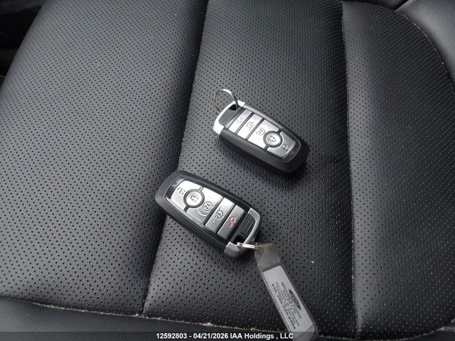 1FMCU9H67NUA49674 Ford ESCAPE SEL