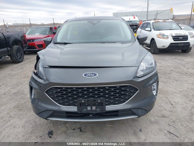 1FMCU9H67NUA49674 Ford ESCAPE SEL