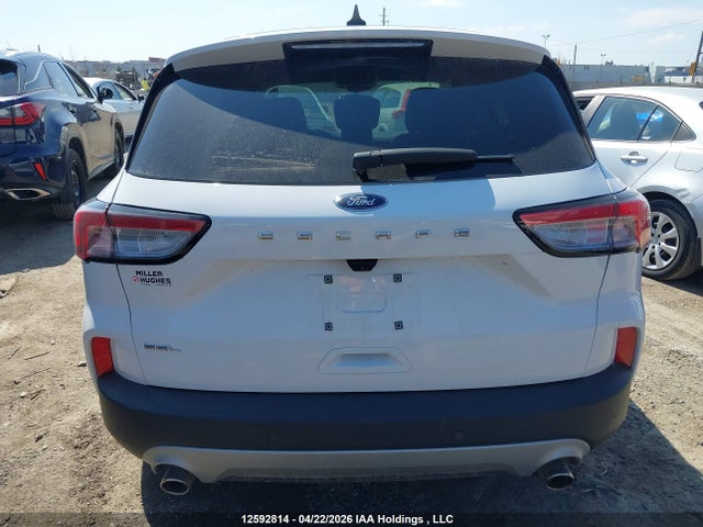 1FMCU0H62NUA96154 Ford Escape
