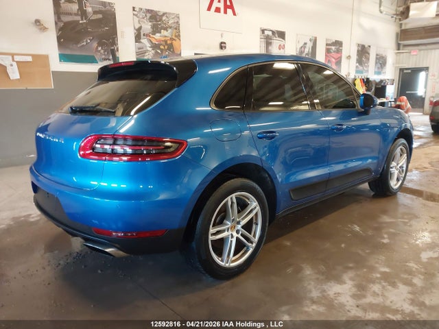Porsche Macan 2018 WP1AA2A53JLB02253 Image 4