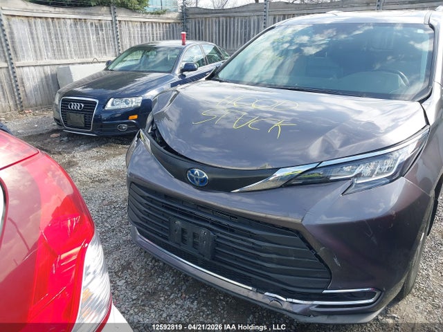 5TDGRKECXNS113381 Toyota Sienna