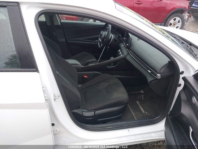 KMHLM4AG0PU564606 Hyundai Elantra Preferred Ivt