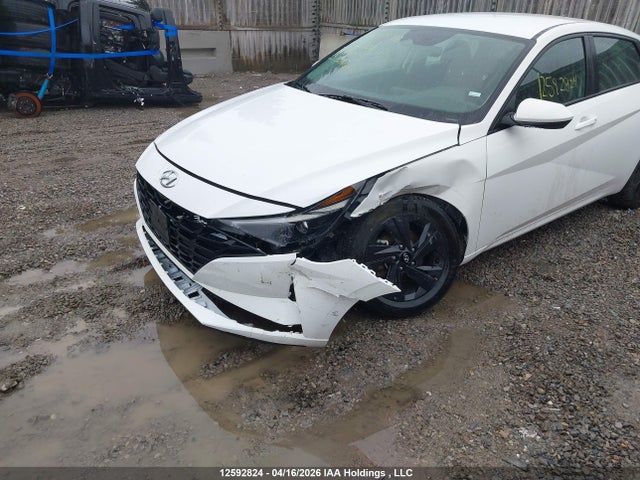 KMHLM4AG0PU564606 Hyundai Elantra Preferred Ivt