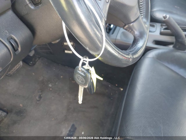 12592828 :رقم المزاد ، 4T1BE32K75U533016 vin ، 2005 Toyota Camry Le/se/std/xle مزاد بيع