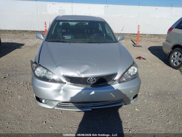 12592828 :رقم المزاد ، 4T1BE32K75U533016 vin ، 2005 Toyota Camry Le/se/std/xle مزاد بيع
