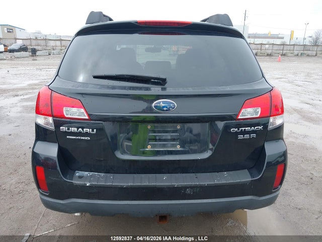 12592837 :رقم المزاد ، 4S4BRJKC5B2352232 vin ، 2011 Subaru Outback 3.6r Limited مزاد بيع
