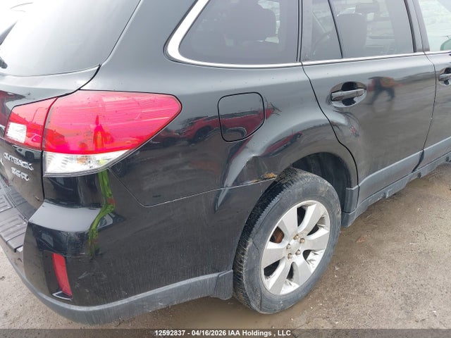 12592837 :رقم المزاد ، 4S4BRJKC5B2352232 vin ، 2011 Subaru Outback 3.6r Limited مزاد بيع
