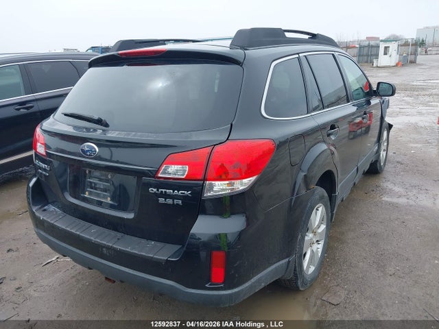 12592837 :رقم المزاد ، 4S4BRJKC5B2352232 vin ، 2011 Subaru Outback 3.6r Limited مزاد بيع