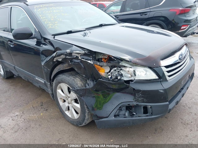 12592837 :رقم المزاد ، 4S4BRJKC5B2352232 vin ، 2011 Subaru Outback 3.6r Limited مزاد بيع