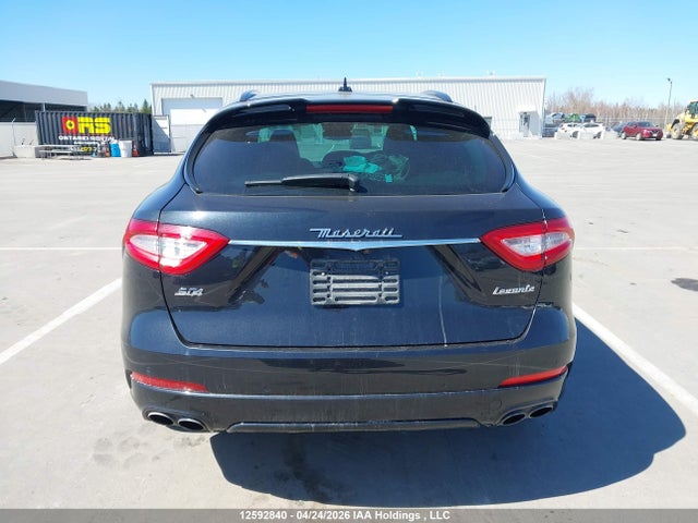 ZN661YUS9JX270577 Maserati LEVANTE S