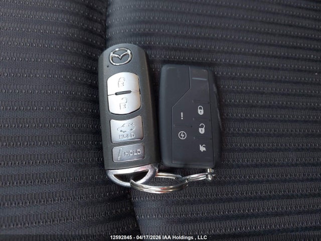 12592845 :رقم المزاد ، 3MZBM1V77GM314466 vin ، 2016 Mazda Mazda3 مزاد بيع