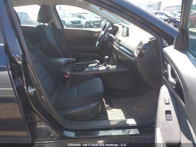 12592845 :رقم المزاد ، 3MZBM1V77GM314466 vin ، 2016 Mazda Mazda3 مزاد بيع