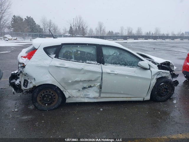 Продажа на аукционе авто 2016 Hyundai Accent Gl, vin: KMHCT5AEXGU288023, номер лота: 12572663