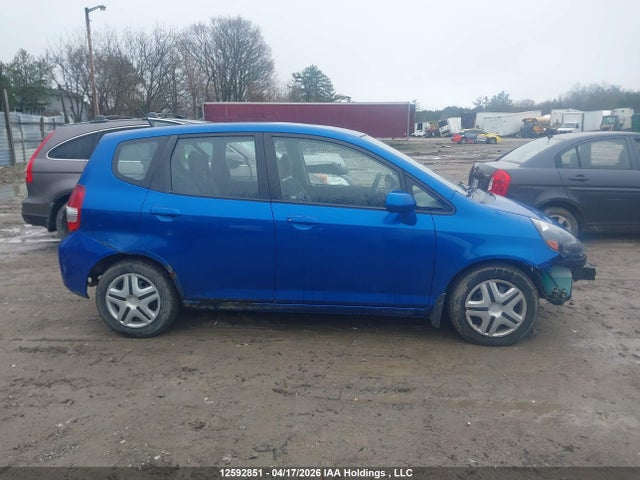 Aukcja sprzedaży 2007 Honda Fit Lx, vin: JHMGD38427S806897, numer aukcji: 12592851