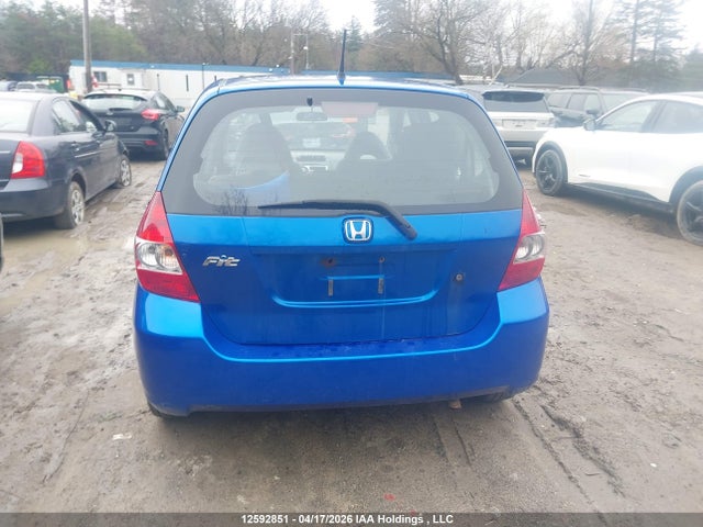 Aukcja sprzedaży 2007 Honda Fit Lx, vin: JHMGD38427S806897, numer aukcji: 12592851