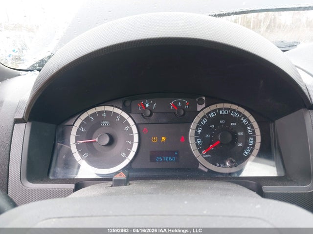 2010 Ford Escape მანქანა იყიდება აუქციონზე, vin: 1FMCU9DG1AKD29028, აუქციონის ნომერი: 12592863