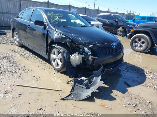 2010 Toyota Camry Se მანქანა იყიდება აუქციონზე, vin: 4T1BF3EK5AU027543, აუქციონის ნომერი: 12592873