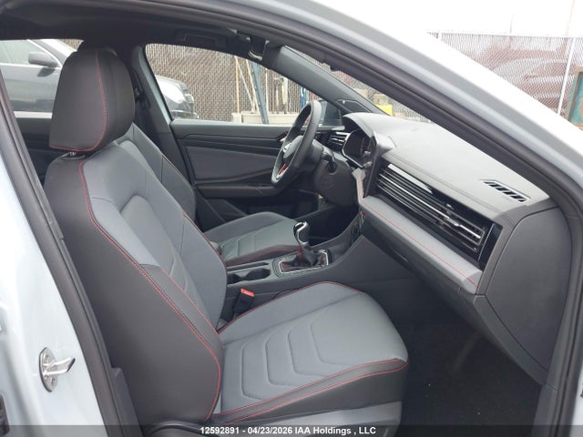 2025 Volkswagen Jetta Gli მანქანა იყიდება აუქციონზე, vin: 3VW1T7BU2SM045121, აუქციონის ნომერი: 12592891