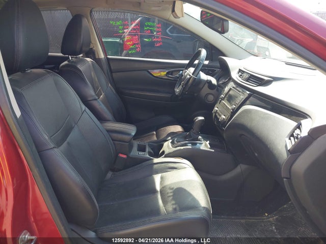 JN1BJ1CR2KW326519 Nissan Qashqai S/sl/sv