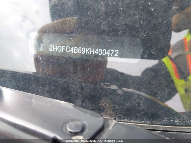 Honda Civic Lx 2019 2HGFC4B69KH400472 Image 9